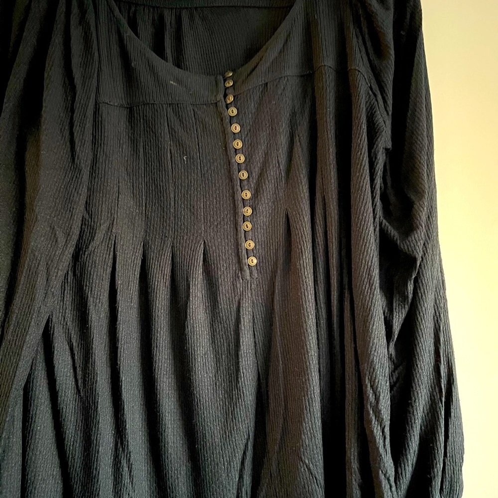 Free people black top